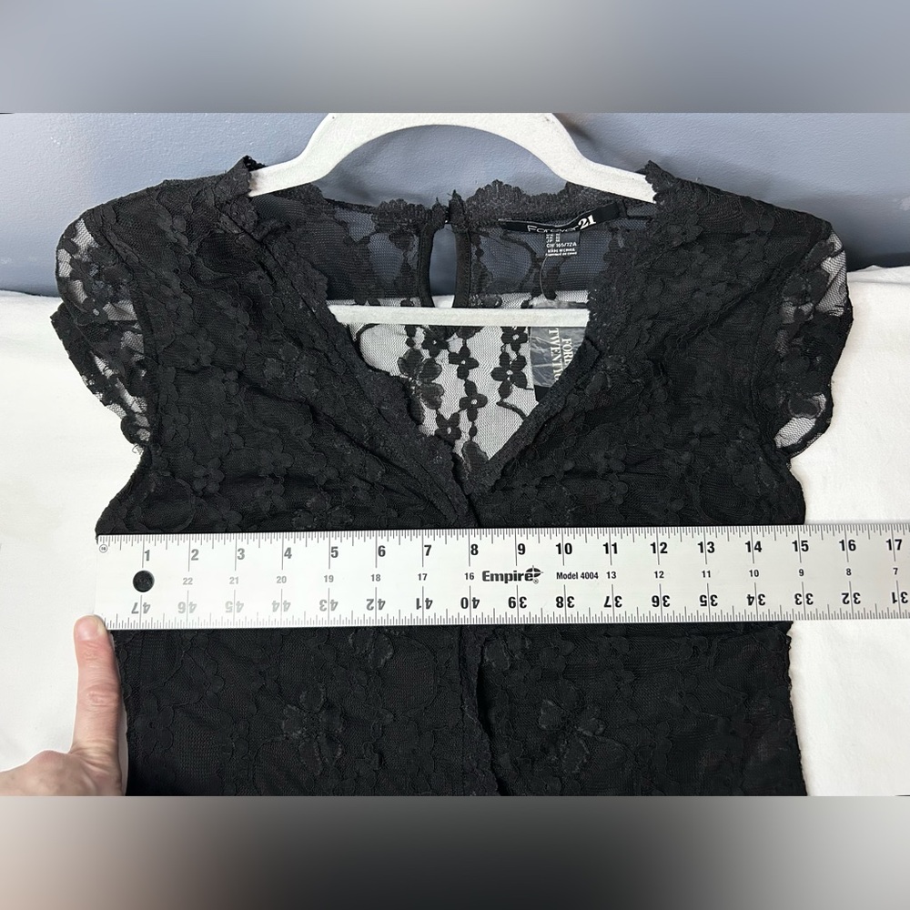 Forever 21 Romper M Black Floral Lace Coquette V Neck Sexy Whimsygoth Fairy Goth - Picture 6 of 16